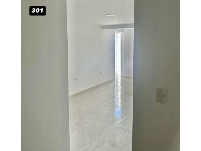 Casa de 9 alcobas en venta en Popular, Cali, 260 m² · foto 6 de 19