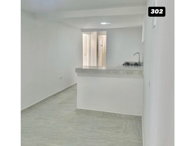 Casa de 9 alcobas en venta en Popular, Cali, 260 m² · foto 13 de 19