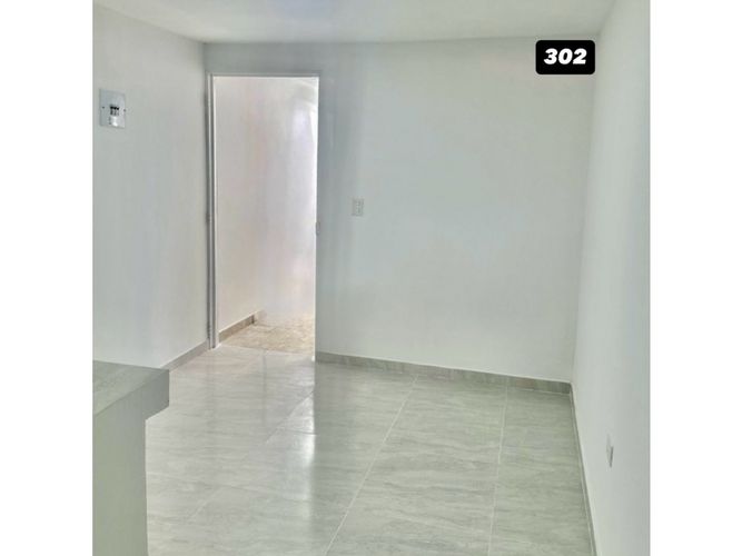 Casa de 9 alcobas en venta en Popular, Cali, 260 m² · foto 14 de 19