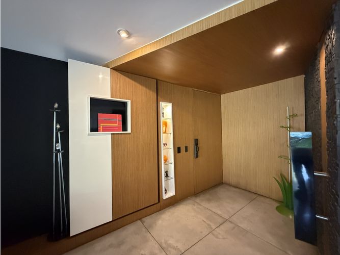 Apartamento en venta en El Poblado, Medellín · foto 5 de 18