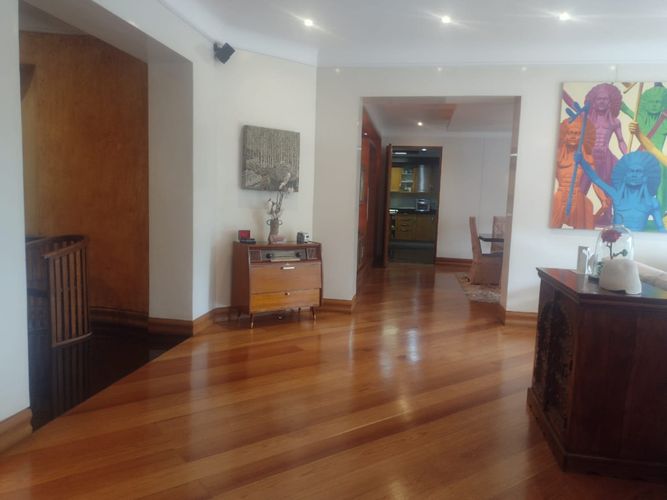 Apartamento de 4 alcobas en arriendo en Cerros De Suba, Bogotá, 440 m² · foto 6 de 24