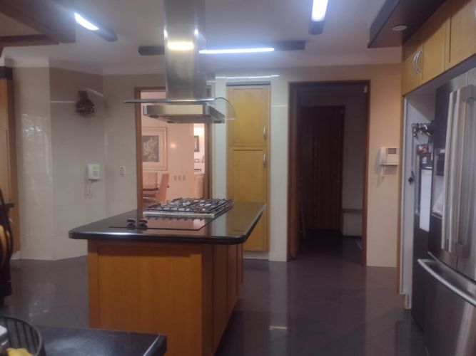 Apartamento de 4 alcobas en arriendo en Cerros De Suba, Bogotá, 440 m² · foto 9 de 24