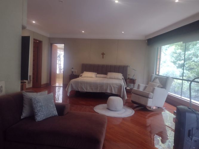 Apartamento de 4 alcobas en arriendo en Cerros De Suba, Bogotá, 440 m² · foto 13 de 24