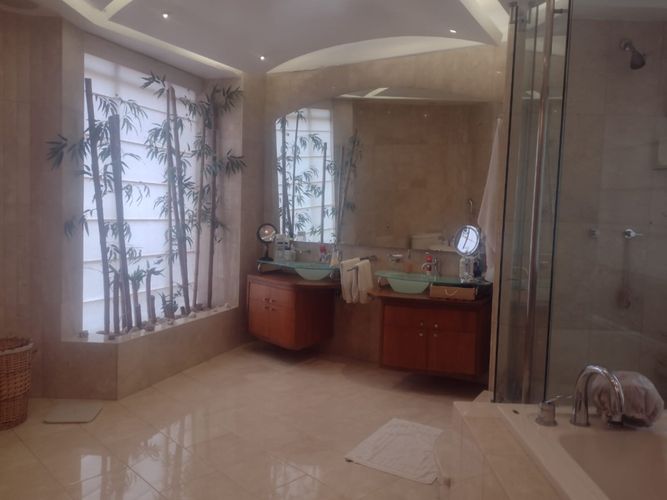 Apartamento de 4 alcobas en arriendo en Cerros De Suba, Bogotá, 440 m² · foto 15 de 24