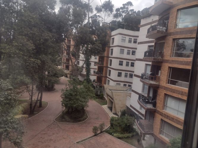 Apartamento de 4 alcobas en arriendo en Cerros De Suba, Bogotá, 440 m² · foto 23 de 24