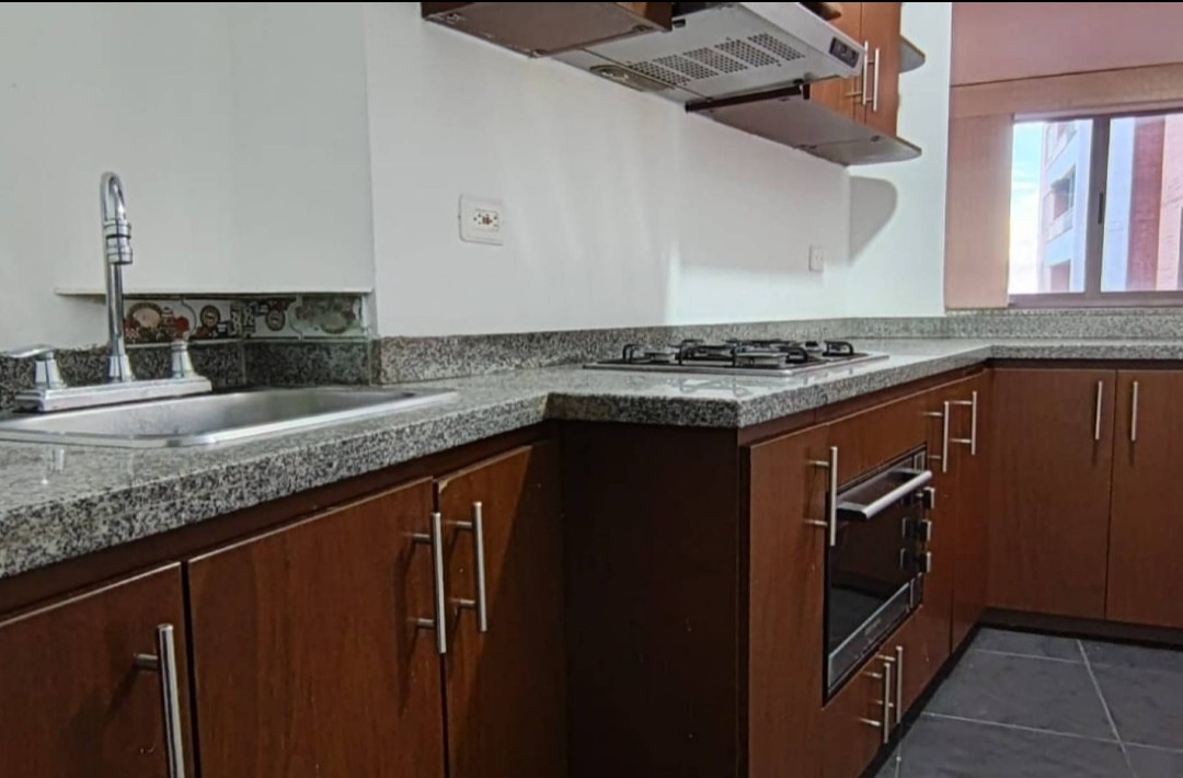 Apartamento en venta en La Felicidad, Bogotá · foto 6 de 21