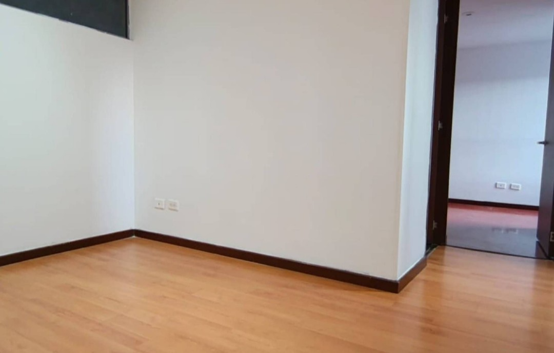 Apartamento en venta en La Felicidad, Bogotá · foto 13 de 21