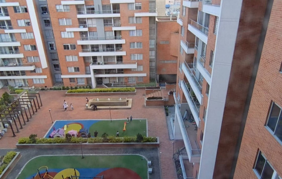 Apartamento en venta en La Felicidad, Bogotá · foto 21 de 21