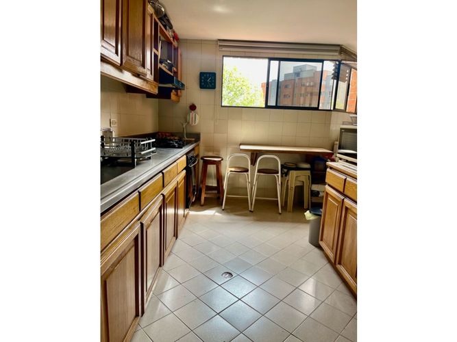 Apartamento de 3 alcobas en venta en El Tesoro, Medellín, 127 m² · foto 4 de 9