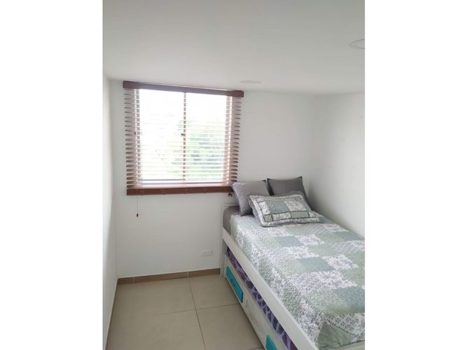 Apartamento de 3 alcobas en venta en Cabañas, Bello, 58 m² · foto 6 de 13