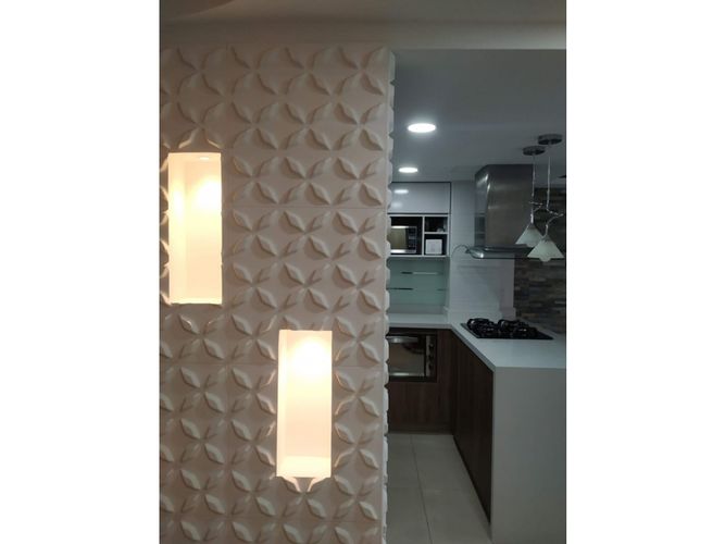 Apartamento de 3 alcobas en venta en Cabañas, Bello, 58 m² · foto 9 de 13