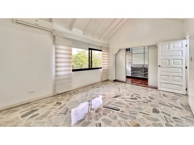 Casa de 4 alcobas en venta en Nueva Tequendama, Cali, 432 m² · foto 22 de 24