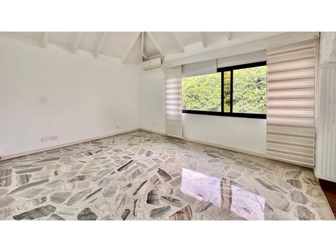 Casa de 4 alcobas en venta en Nueva Tequendama, Cali, 432 m² · foto 23 de 24