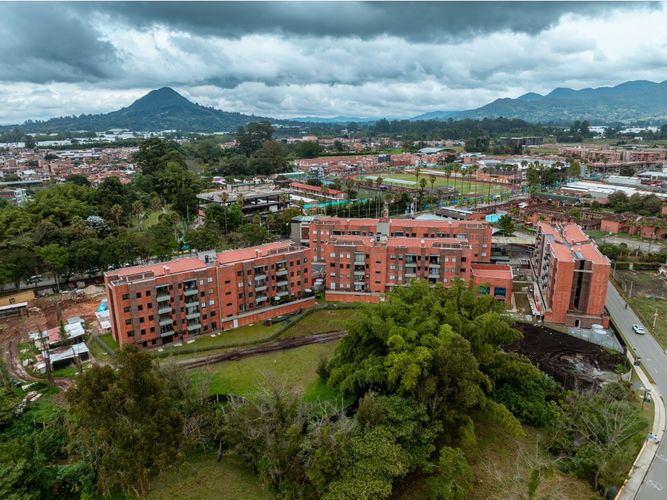 Apartamento de 3 alcobas en venta en La Ceja, 74 m² · foto 6 de 18