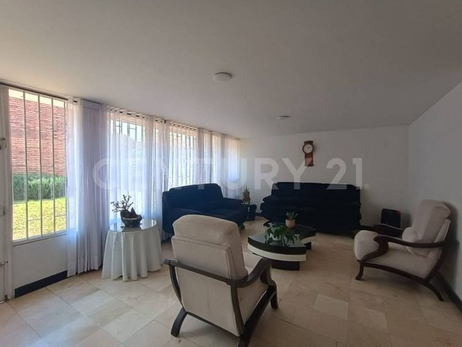 Casa en venta en Niza Suba, Bogotá · foto 2 de 20