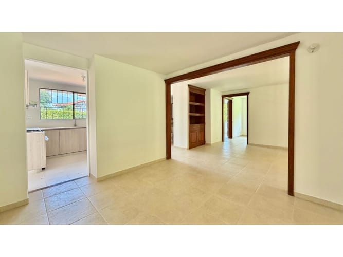 Casa de 4 alcobas en venta en Pance, Cali, 272 m² · foto 6 de 24
