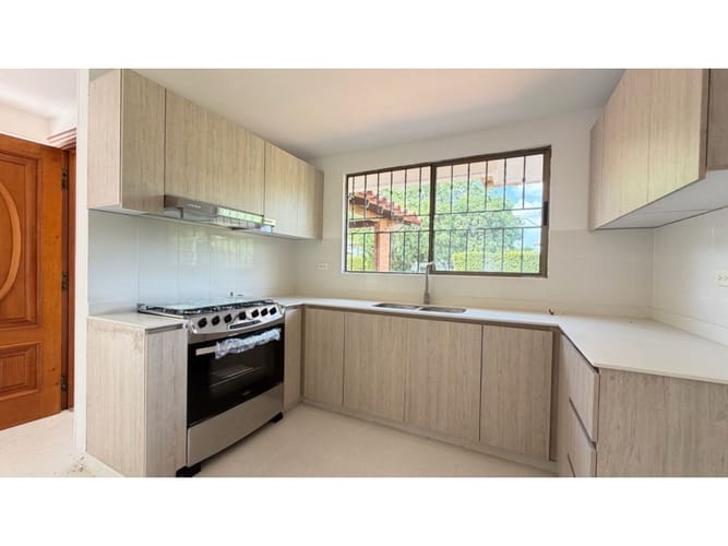 Casa de 4 alcobas en venta en Pance, Cali, 272 m² · foto 7 de 24