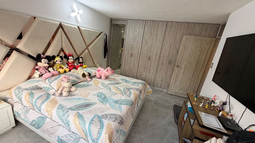Apartamento de 3 alcobas en venta en La Pola, Ibagué, 163 m² · foto 15 de 18