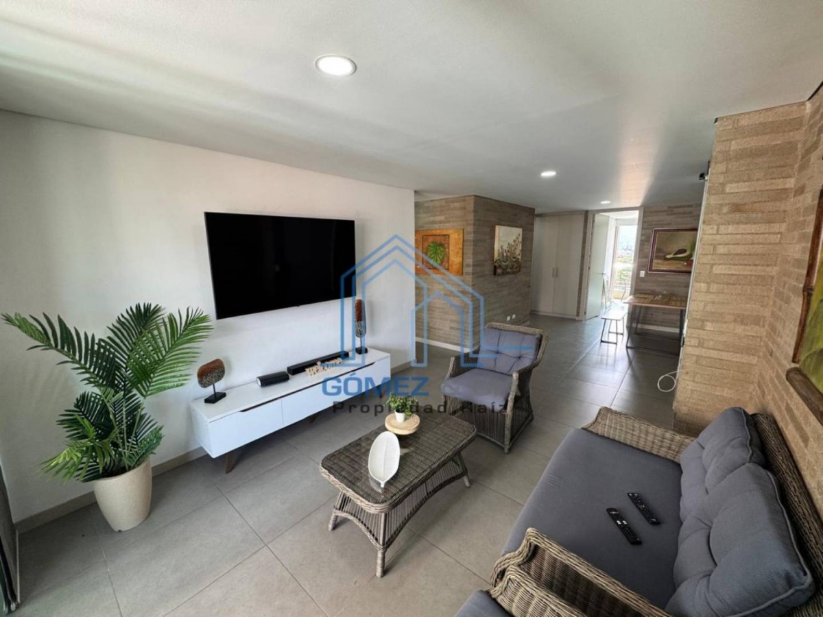 Departamento en alquiler con baja de precio en Laureles