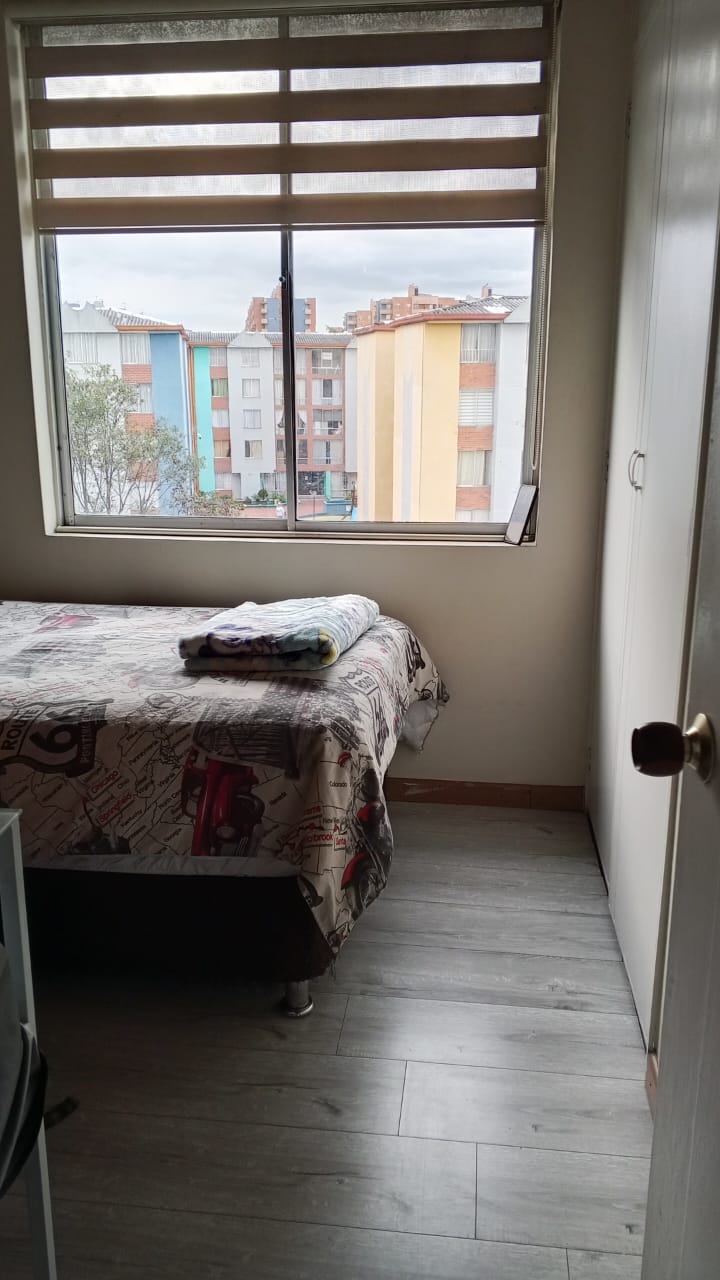 Apartamento en venta en Castilla, Bogotá · foto 8 de 19