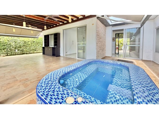 Casa de 3 alcobas en venta en Verde Horizonte, Jamundí, 190 m² · foto 13 de 24