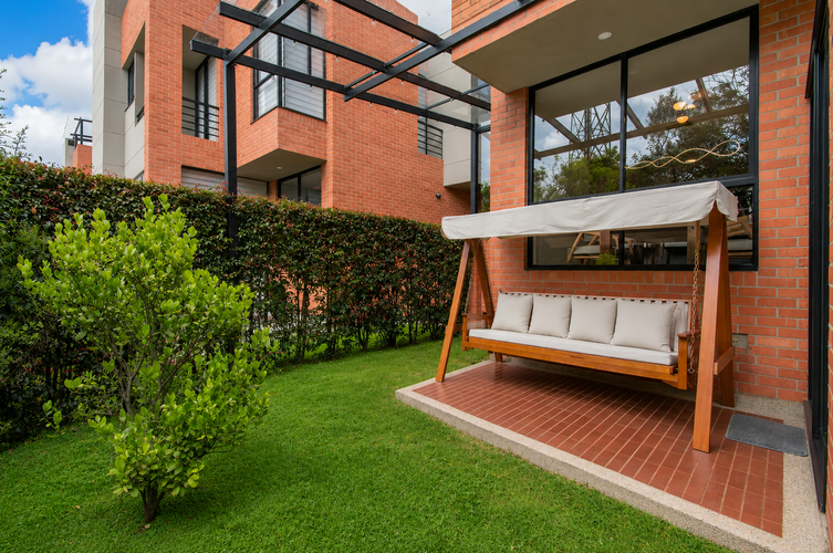 Casa de 4 alcobas en venta en Arrayanes, Bogotá, 316 m² · foto 7 de 17