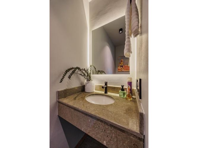 Apartamento de 1 alcoba en venta en Lalinde, Medellín, 72 m² · foto 20 de 24