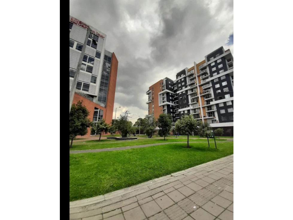 Apartamento en venta en Ciudad Salitre, Bogotá · foto 2 de 10