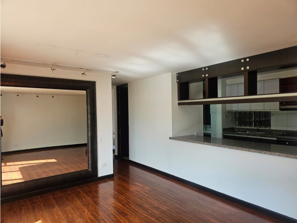 Apartamento en venta en Ciudad Salitre, Bogotá · foto 5 de 10