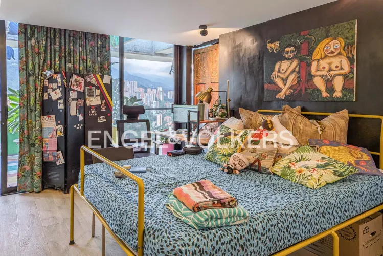 Apartamento de 2 alcobas en venta en Altos Del Poblado, Medellín, 141 m² · foto 7 de 12