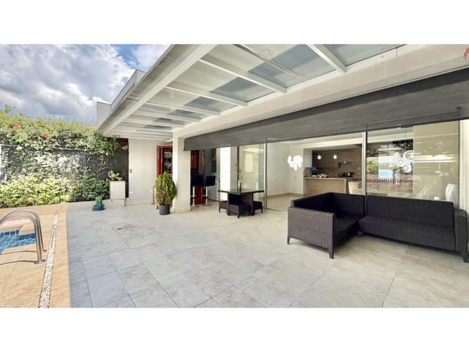 Casa de 3 alcobas en venta en Las Mercedes, Jamundí, 203 m² · foto 10 de 24