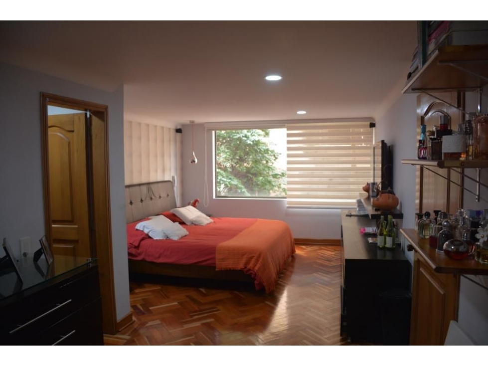 Apartamento en venta en La Carolina, Bogotá · foto 12 de 17
