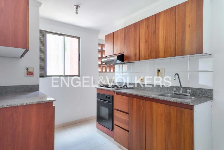 Apartamento en venta en Las Lomas No.1, Medellín · foto 12 de 24
