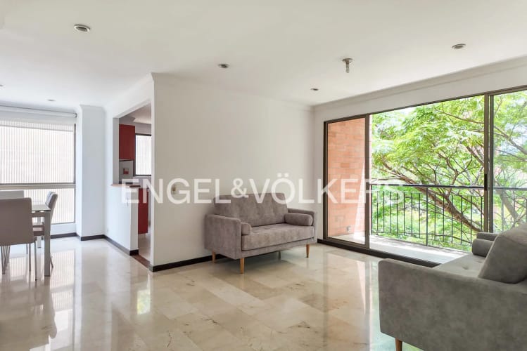 Apartamento en venta en Las Lomas No.1, Medellín · foto 3 de 24