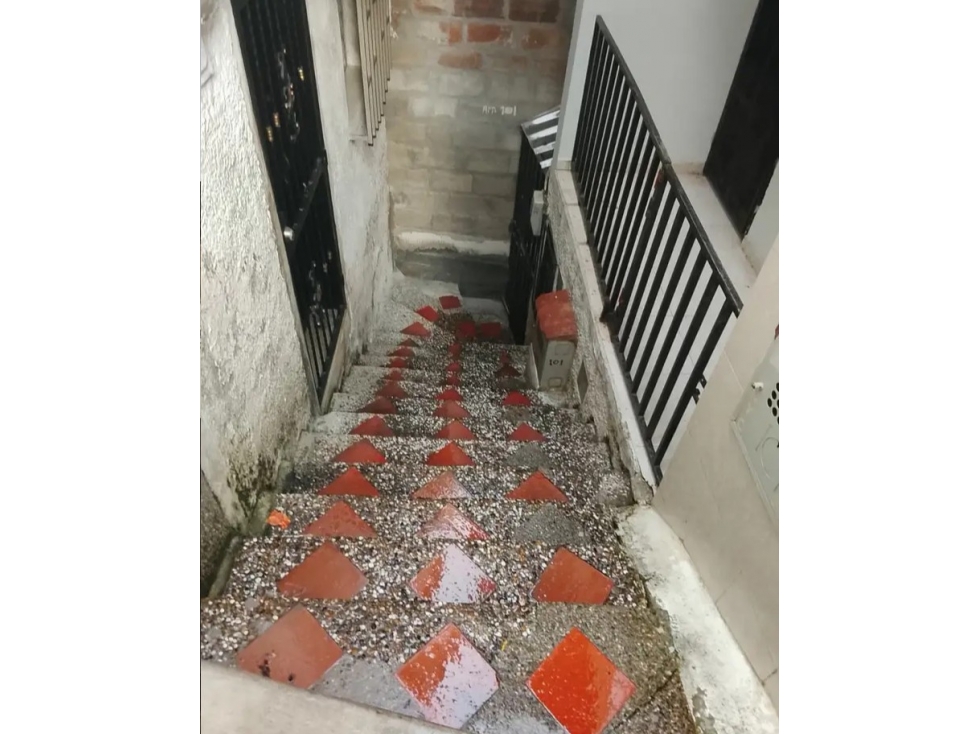 Apartamento en venta en Boston, Medellín · foto 5 de 13