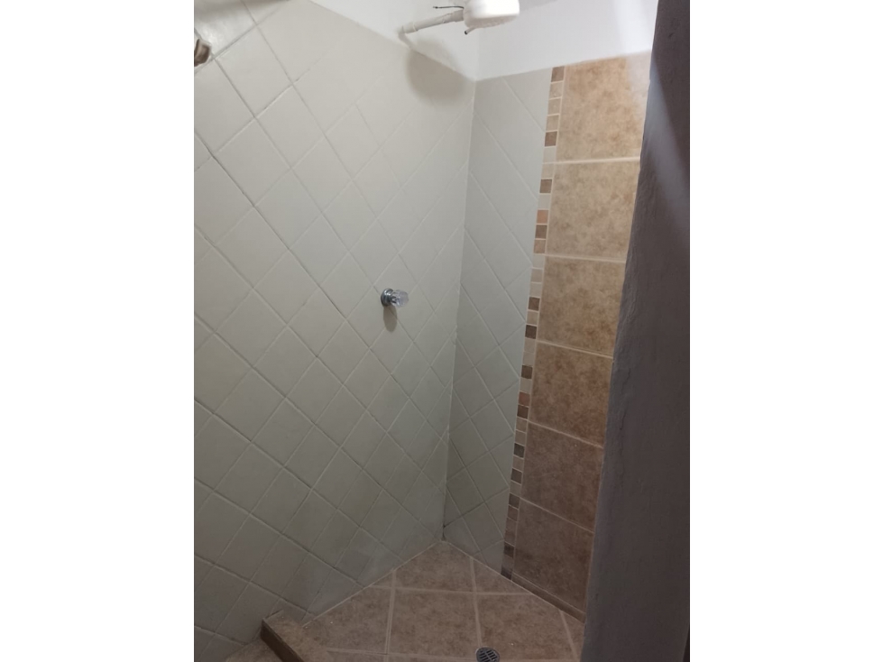 Apartamento en venta en Boston, Medellín · foto 6 de 13