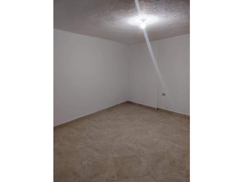 Apartamento en venta en Boston, Medellín · foto 7 de 13