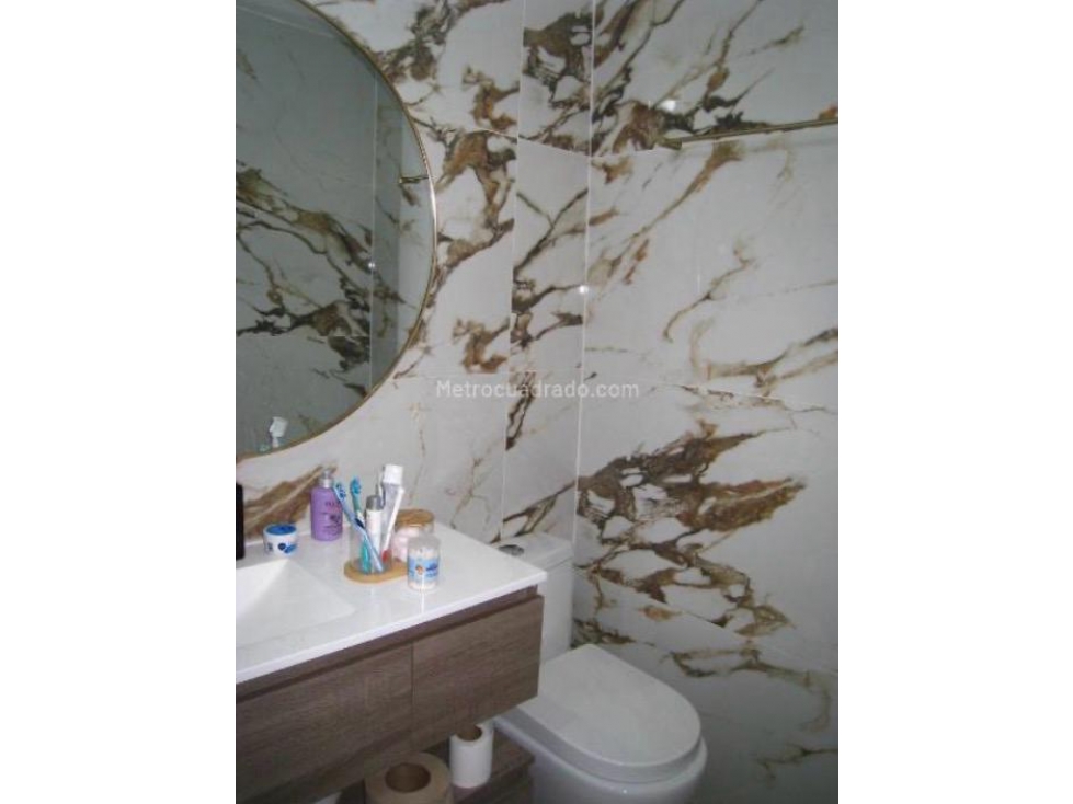 Apartamento en venta en Los Colores, Medellín · foto 8 de 11
