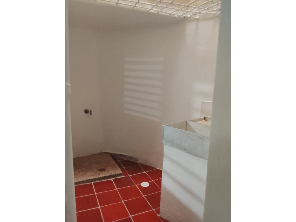 Apartamento en venta en Boston, Medellín · foto 9 de 13