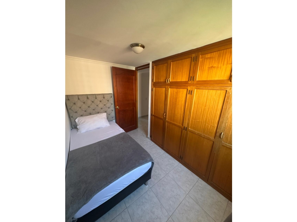 Apartamento en venta en Los Colores, Medellín · foto 8 de 15
