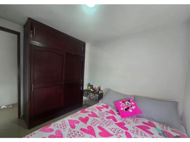 Apartamento de 3 alcobas en venta en Belén, Medellín, 80 m² · foto 9 de 20