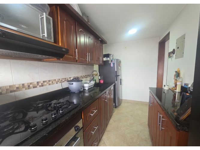 Apartamento de 3 alcobas en venta en Belén, Medellín, 80 m² · foto 18 de 20