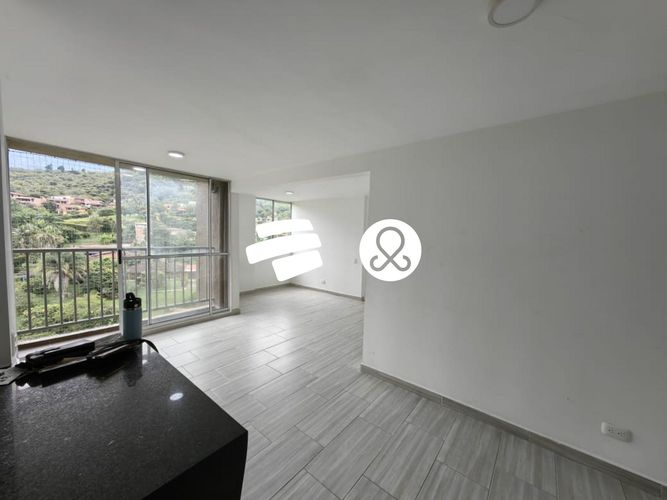 Apartamento de 2 alcobas en venta en Machado, Copacabana, 58 m² · foto 5 de 13