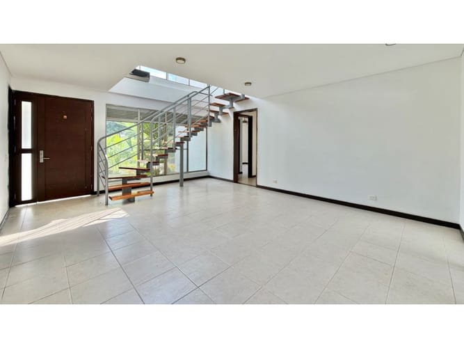 Casa de 4 alcobas en venta en La Morada, Jamundí, 311 m² · foto 6 de 24