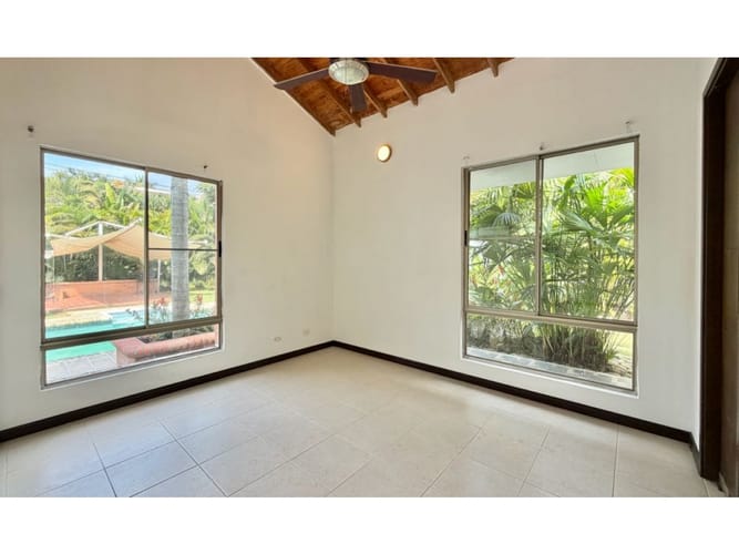 Casa de 4 alcobas en venta en La Morada, Jamundí, 311 m² · foto 8 de 24
