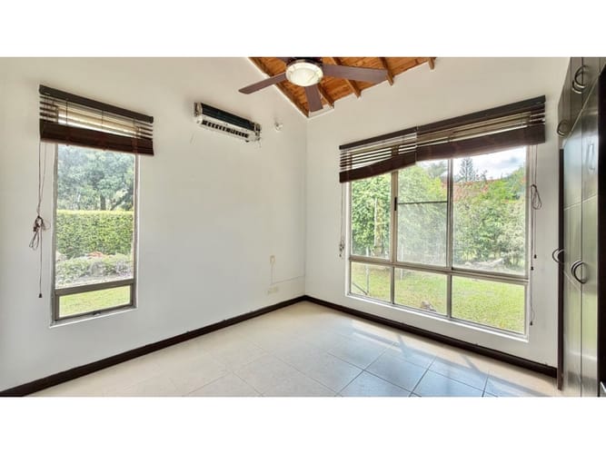Casa de 4 alcobas en venta en La Morada, Jamundí, 311 m² · foto 22 de 24