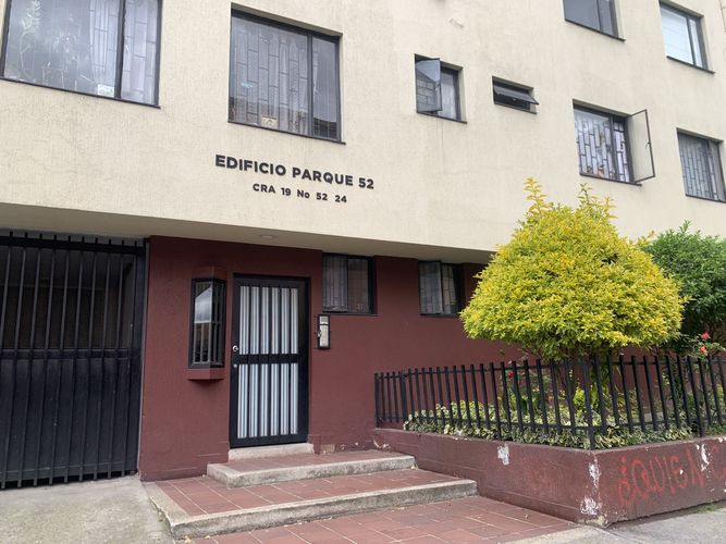 Apartaestudio en venta en Galerias, Bogotá, 21 m² · foto 2 de 7