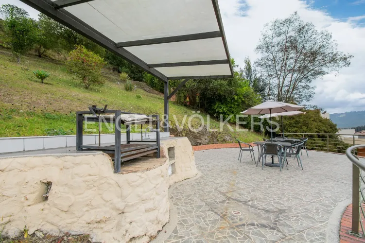 Casa de 3 alcobas en venta en Aposentos, Sopó, 340 m² · foto 18 de 20