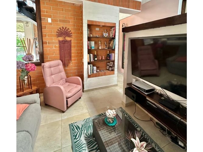 Casa de 4 alcobas en venta en Verde Horizonte, Jamundí, 324 m² · foto 20 de 24