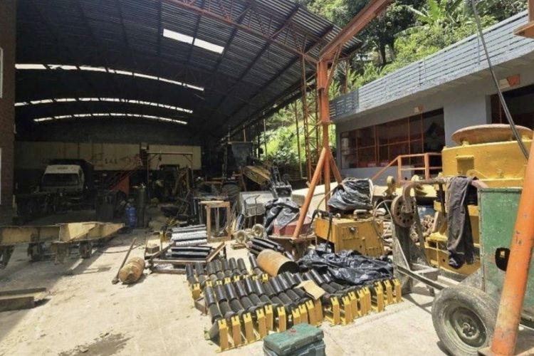 Bodega en venta en Las Vegas, Envigado, 775 m² · foto 4 de 6